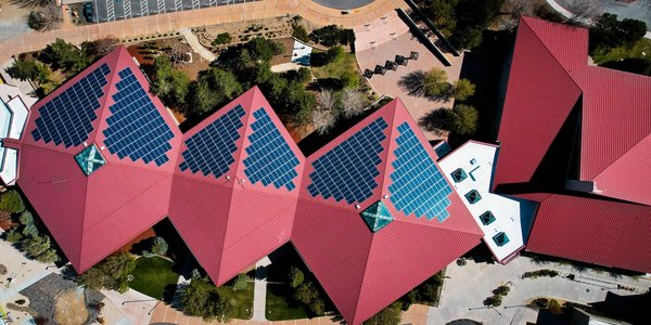 Quels sont les critères à prendre en compte pour choisir ses panneaux solaires ?